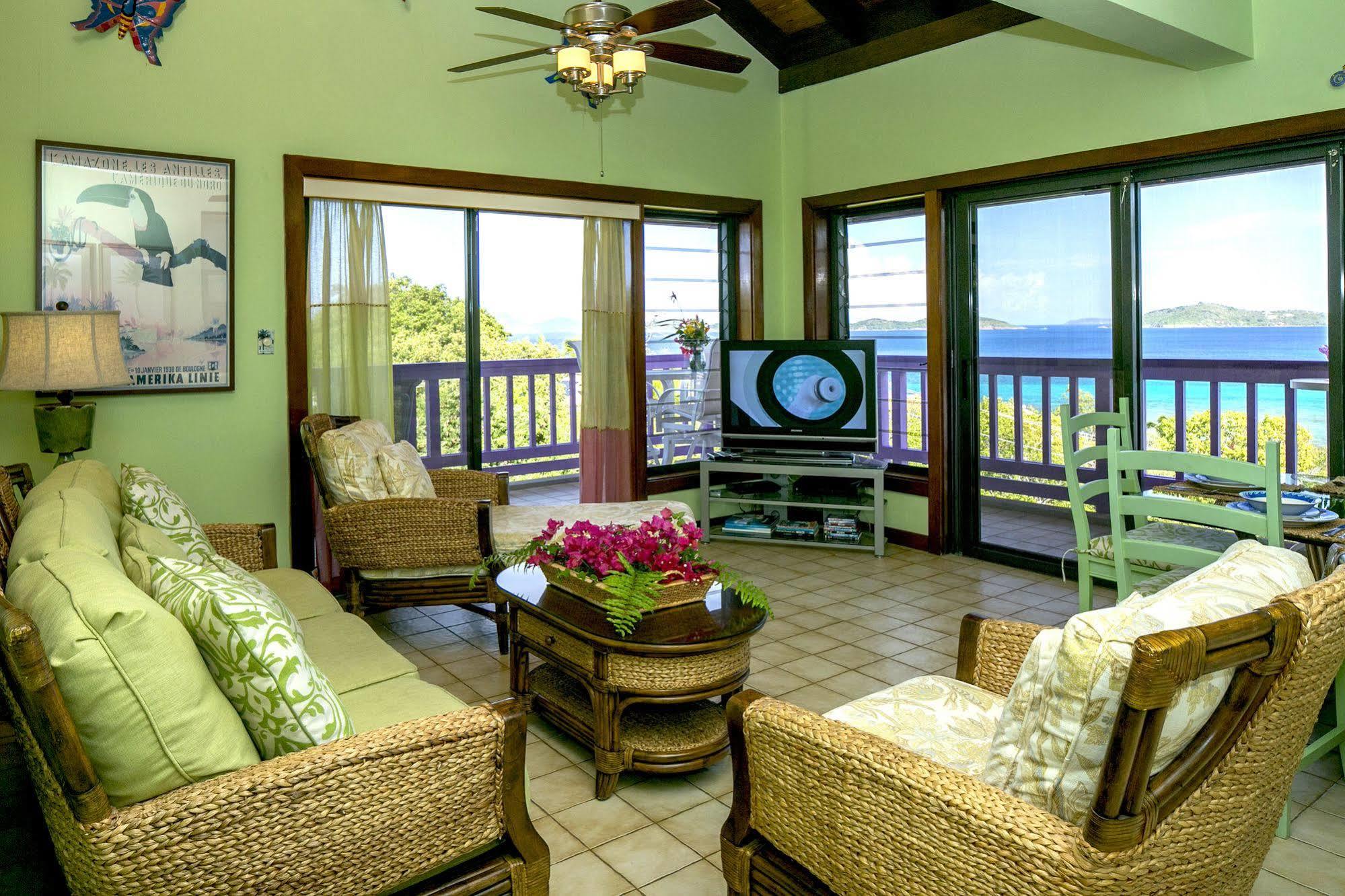 Lavender Hill Suites Cruz Bay Ngoại thất bức ảnh